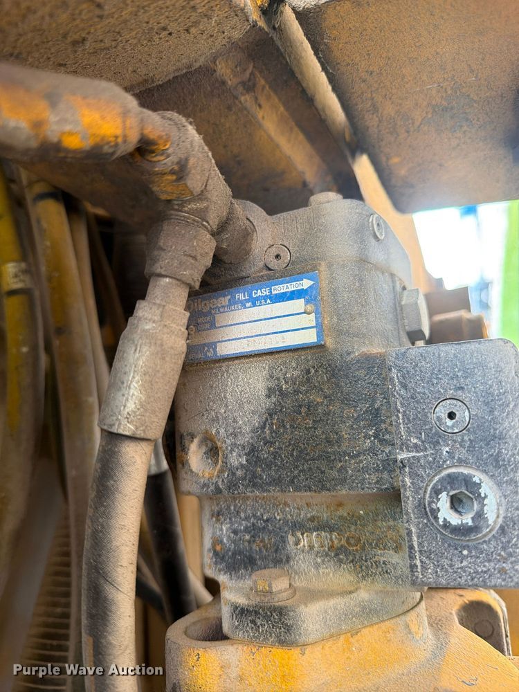 image for item FJ2070 1988 John Deere 544E wheel loader