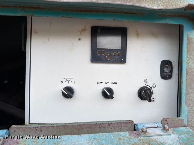 image for item FK2162 2014 Powerscreen Warrior 1800 screening plant