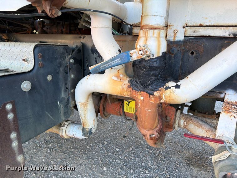 image for item FK2177 2000 Kenworth T800 water truck