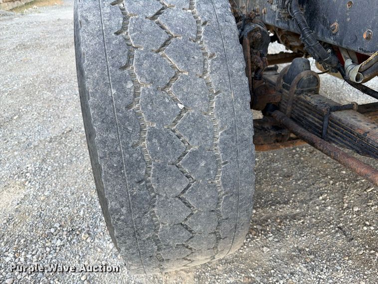 image for item FK2177 2000 Kenworth T800 water truck