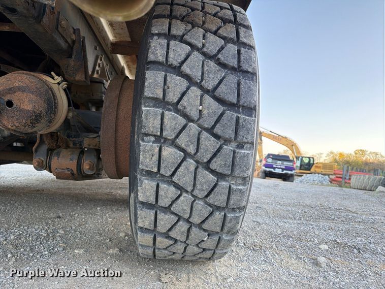 image for item FK2177 2000 Kenworth T800 water truck