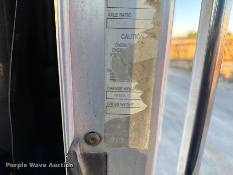 image for item FK2177 2000 Kenworth T800 water truck