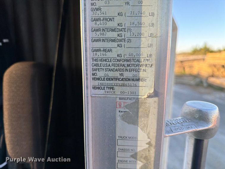 image for item FK2177 2000 Kenworth T800 water truck