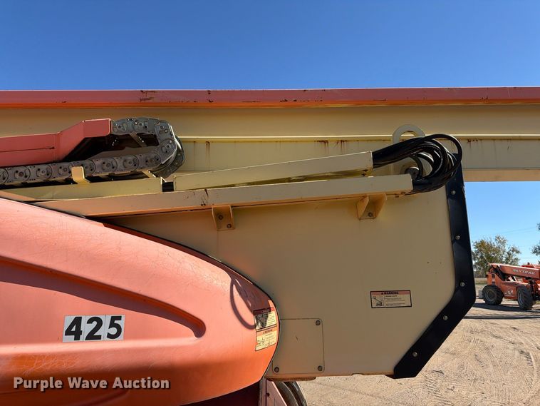 image for item FK2221 2004 JLG 1250AJP boom lift