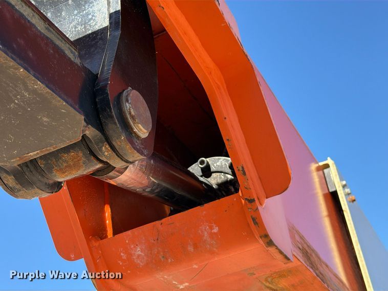 image for item FK2221 2004 JLG 1250AJP boom lift