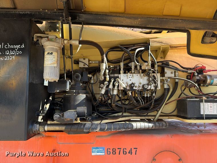 image for item FK2221 2004 JLG 1250AJP boom lift