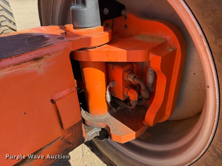 image for item FK2221 2004 JLG 1250AJP boom lift