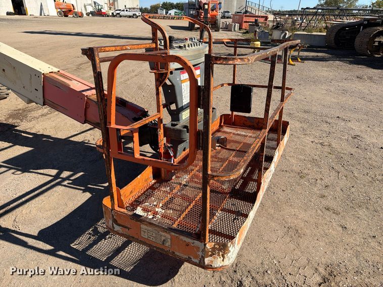 image for item FK2222 1997 JLG 600S boom lift