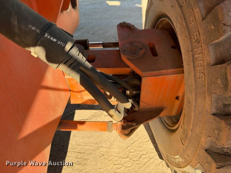 image for item FK2222 1997 JLG 600S boom lift