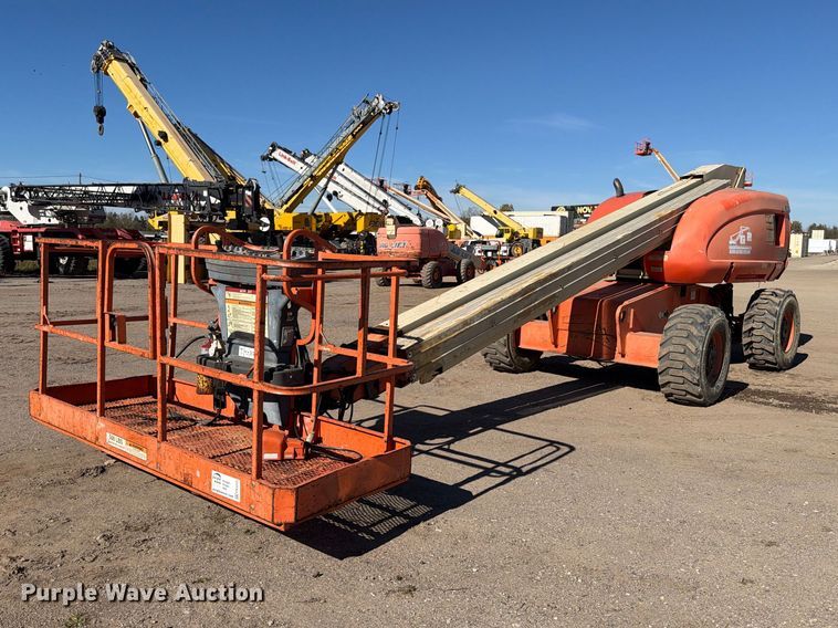 image for item FK2223 1998 JLG 600S boom lift