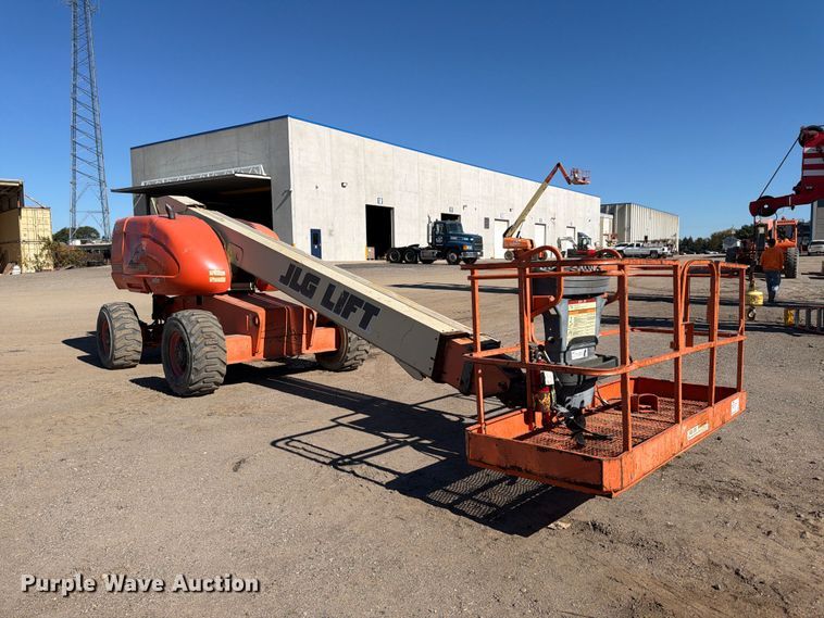 image for item FK2223 1998 JLG 600S boom lift