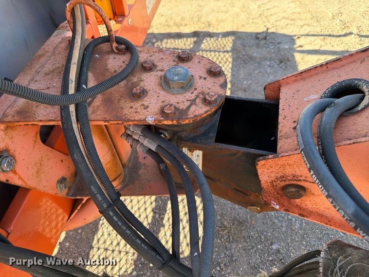 image for item FK2223 1998 JLG 600S boom lift