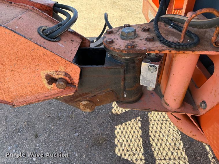image for item FK2223 1998 JLG 600S boom lift