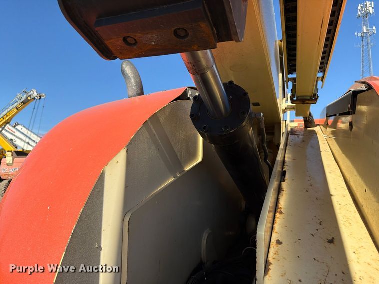 image for item FK2223 1998 JLG 600S boom lift
