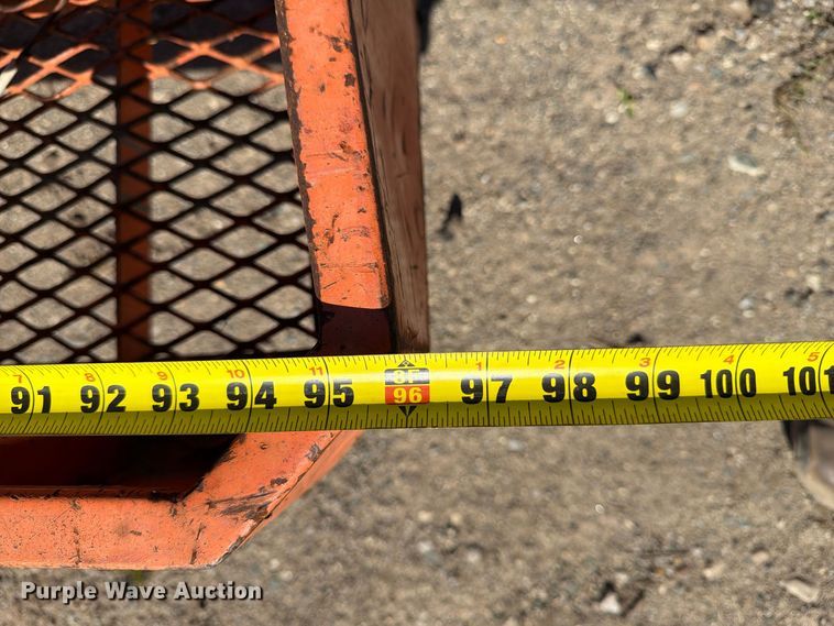image for item FK2223 1998 JLG 600S boom lift