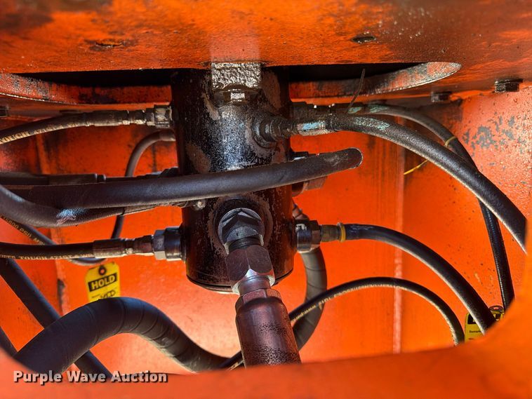 image for item FK2223 1998 JLG 600S boom lift
