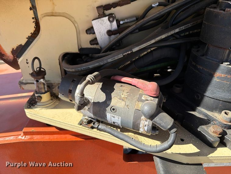 image for item FK2223 1998 JLG 600S boom lift