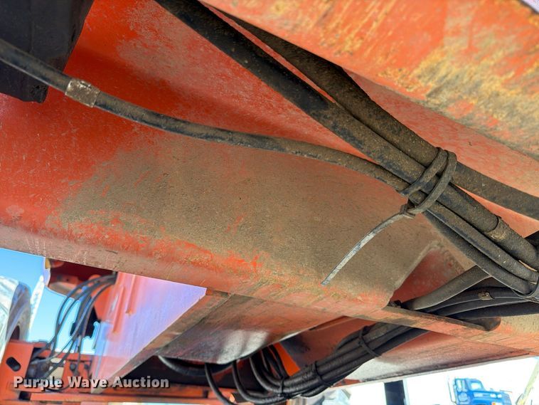 image for item FK2223 1998 JLG 600S boom lift