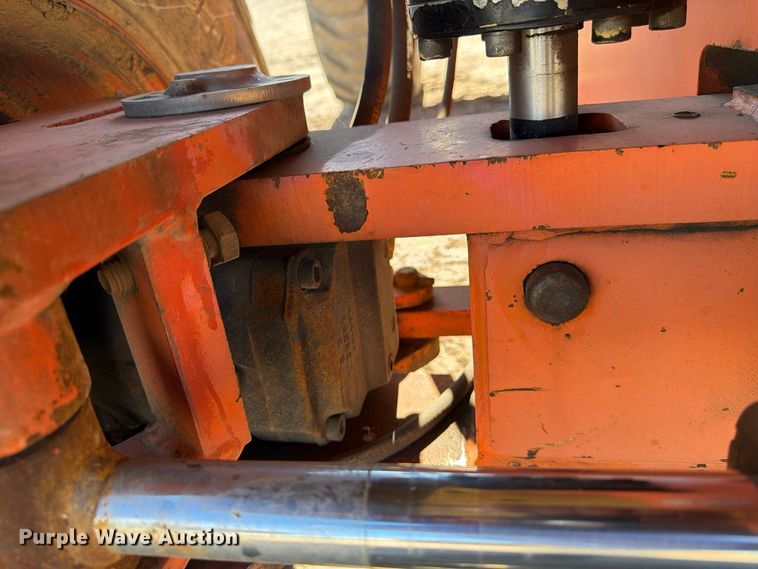 image for item FK2223 1998 JLG 600S boom lift