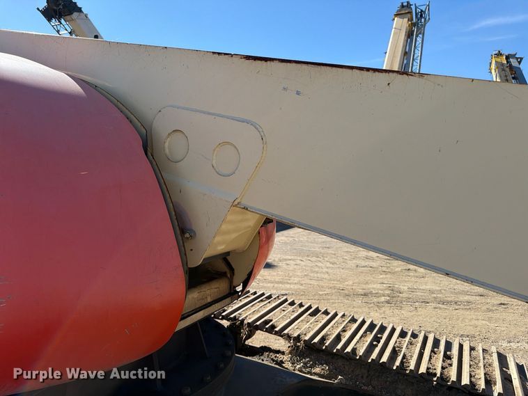 image for item FK2224 JLG 600SC boom lift