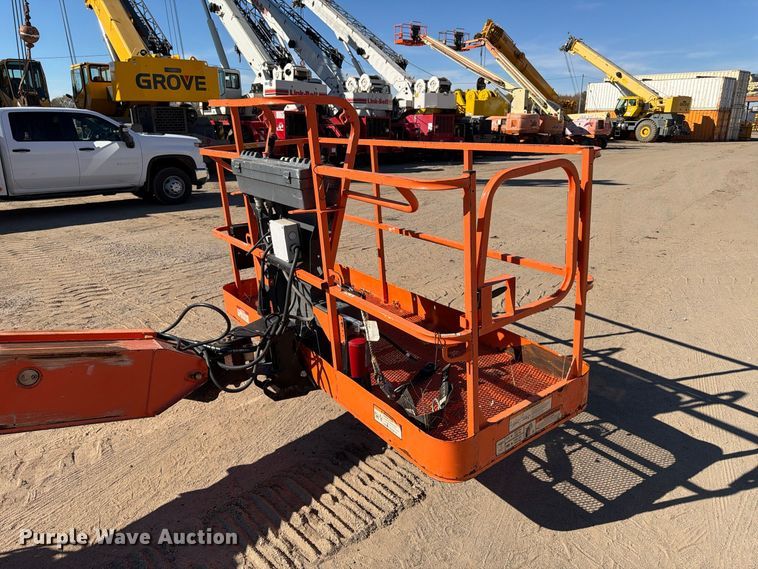 image for item FK2224 JLG 600SC boom lift