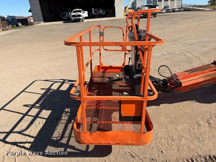 image for item FK2224 JLG 600SC boom lift