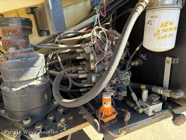 image for item FK2224 JLG 600SC boom lift
