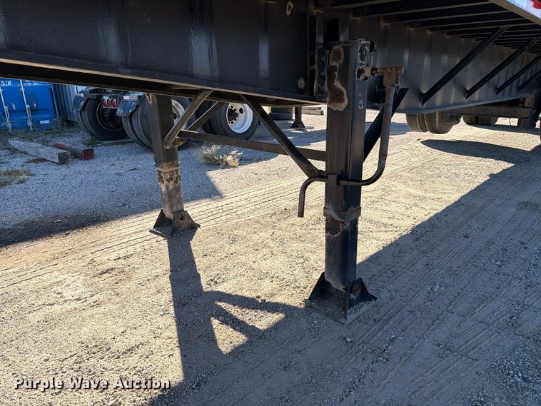 image for item FK2225 1994 Fruehauf flatbed trailer