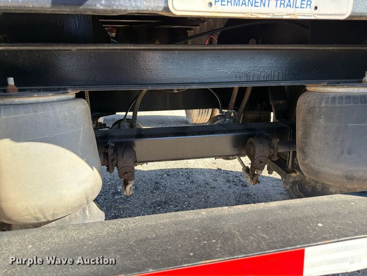 image for item FK2225 1994 Fruehauf flatbed trailer