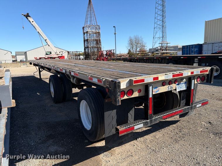 image for item FK2226 1995 Utility Trailer Manufacturer flatbed trailer