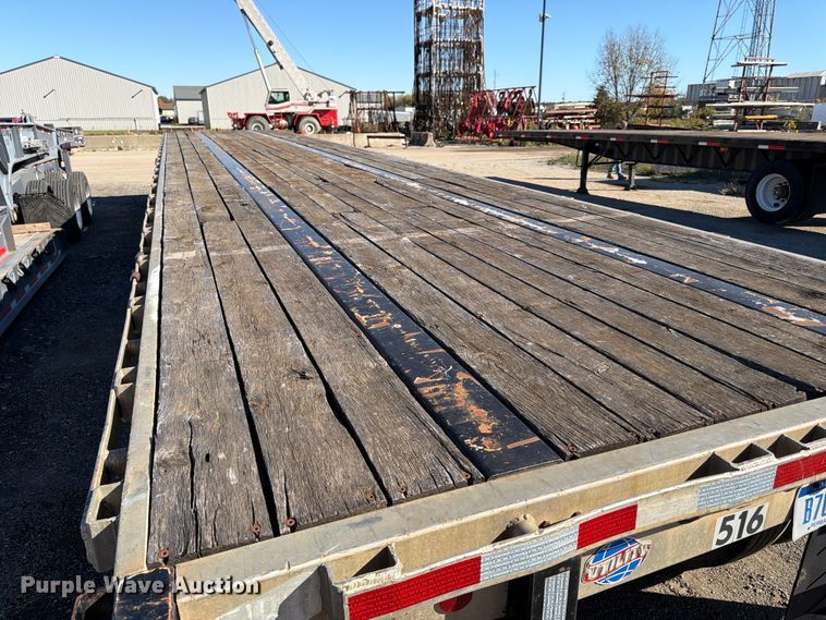 image for item FK2226 1995 Utility Trailer Manufacturer flatbed trailer