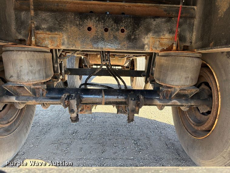 image for item FK2226 1995 Utility Trailer Manufacturer flatbed trailer