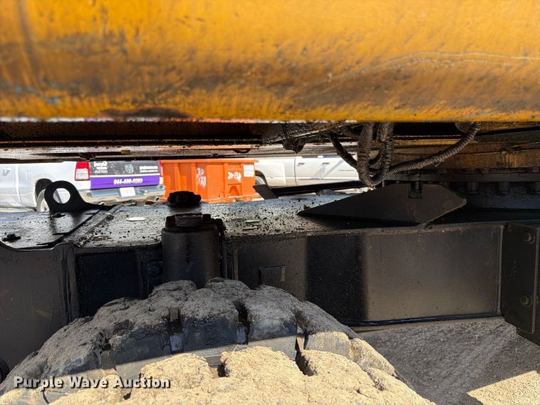 image for item FK3834 1999 Caterpillar M320 wheeled excavator