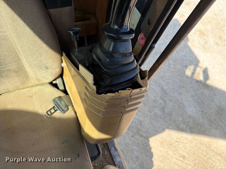 image for item FK3834 1999 Caterpillar M320 wheeled excavator