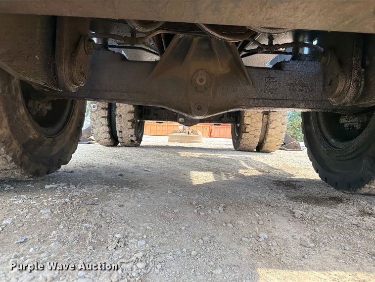 image for item FK3834 1999 Caterpillar M320 wheeled excavator