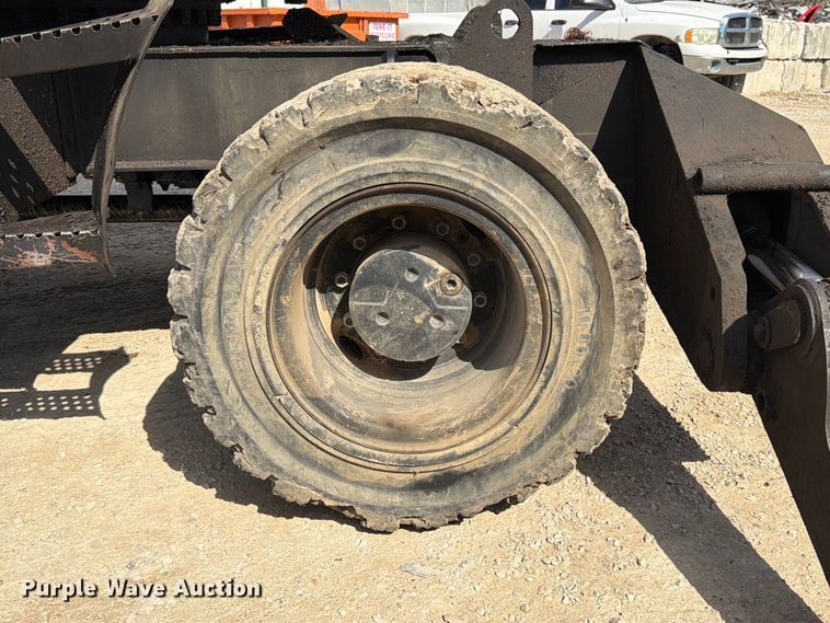 image for item FK3834 1999 Caterpillar M320 wheeled excavator