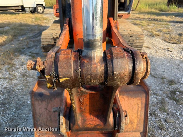 image for item FK3857 1992 Hitachi EX120-2 excavator