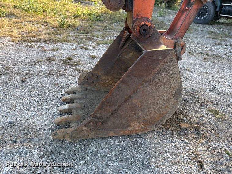 image for item FK3857 1992 Hitachi EX120-2 excavator