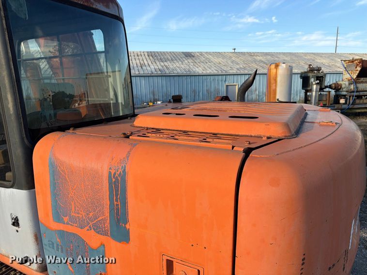 image for item FK3857 1992 Hitachi EX120-2 excavator