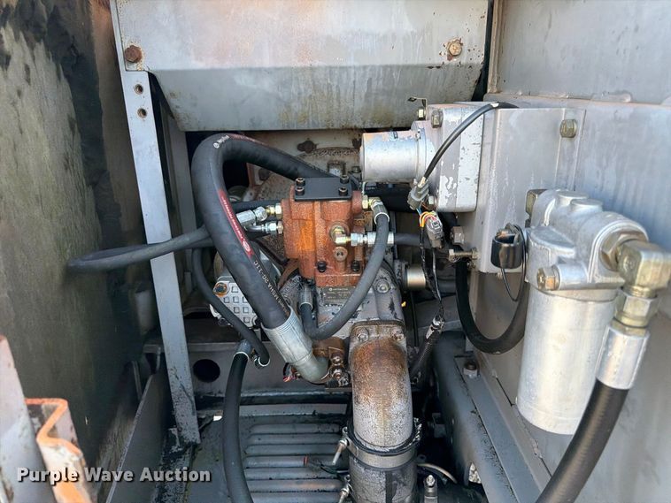 image for item FK3857 1992 Hitachi EX120-2 excavator