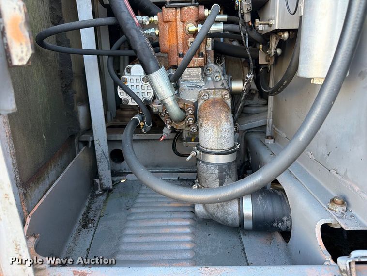 image for item FK3857 1992 Hitachi EX120-2 excavator