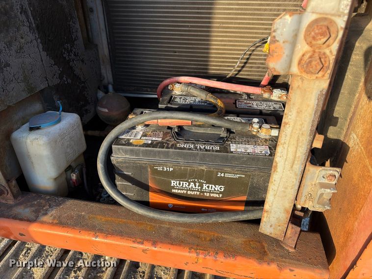 image for item FK3857 1992 Hitachi EX120-2 excavator