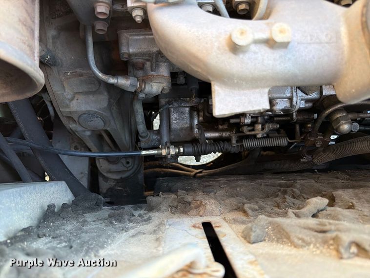 image for item FK3857 1992 Hitachi EX120-2 excavator