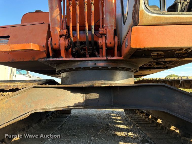image for item FK3857 1992 Hitachi EX120-2 excavator