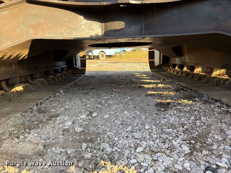 image for item FK3857 1992 Hitachi EX120-2 excavator