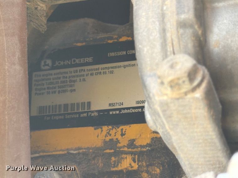 image for item FK3858 2009 John Deere 325 skid steer loader