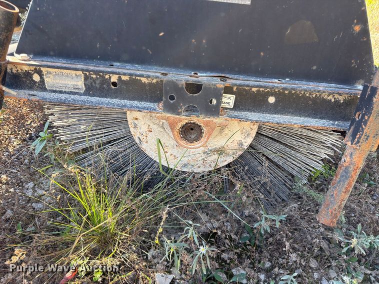 image for item FK3859 Skid steer attachments