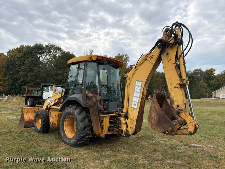 image for item FK3860 2004 John Deere 310SG backhoe