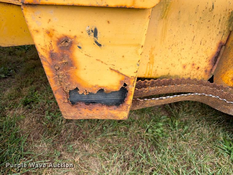image for item FK3860 2004 John Deere 310SG backhoe