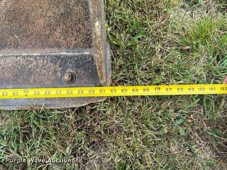 image for item FK3860 2004 John Deere 310SG backhoe